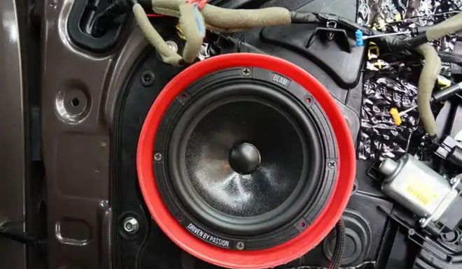级指南：重塑个性化音乐空间K8凯发天生赢家汽车音响升(图1)
